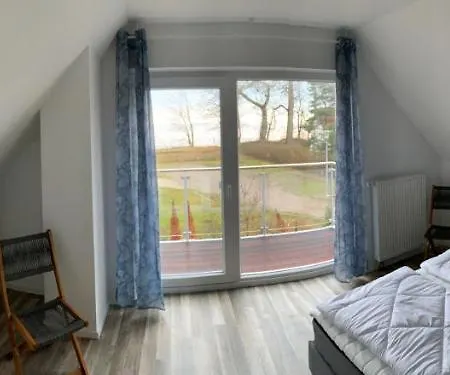 Boddenhus Nyaraló Loissin